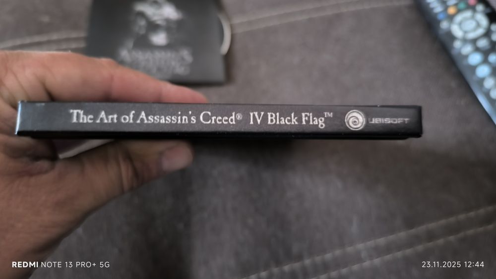 AssassinS płyta + ksiazka