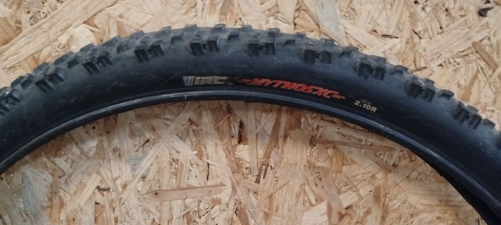 Opony rowerowe retro 26 - IRC Mythos XC , Tioga Extreme XC