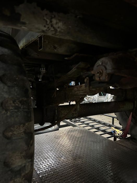 Reboque ou atrelado militar pesado trator unimog