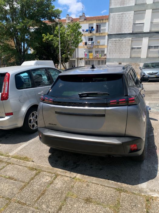 Peugeot 2008 Dez/2024