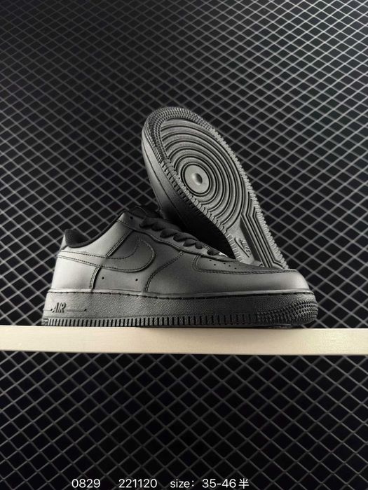 Nike Air Force 1 R.42