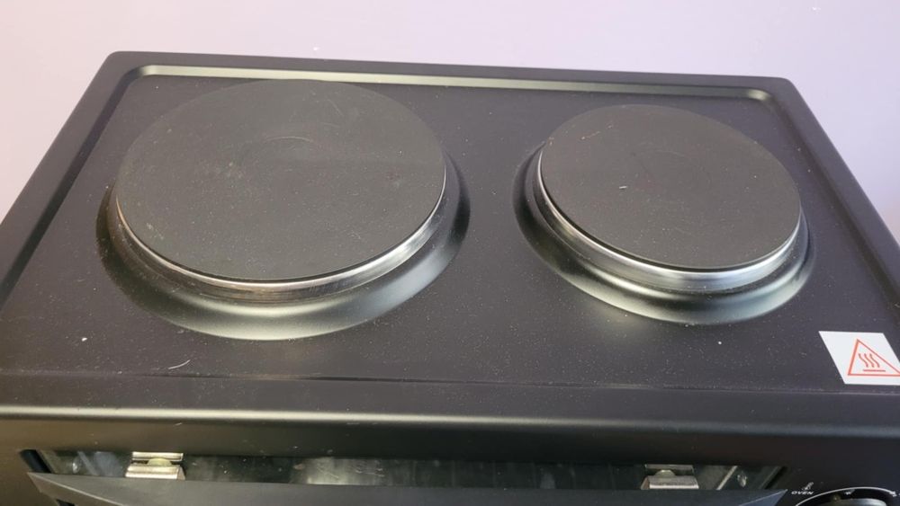 Piekarnik 28l zintegrowany z kuchenką stan jak nowy