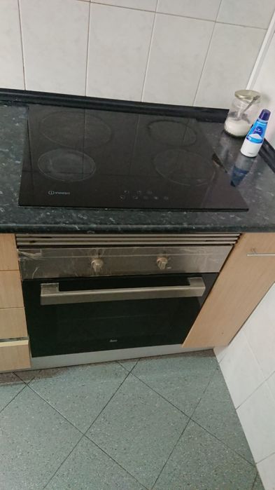 Quarto de casal - Centro de Almada