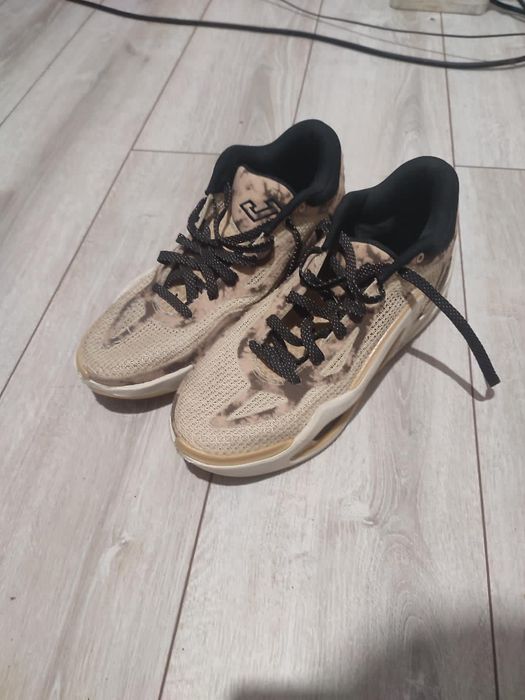 Кроссовки баскетбольные тейтумы 1