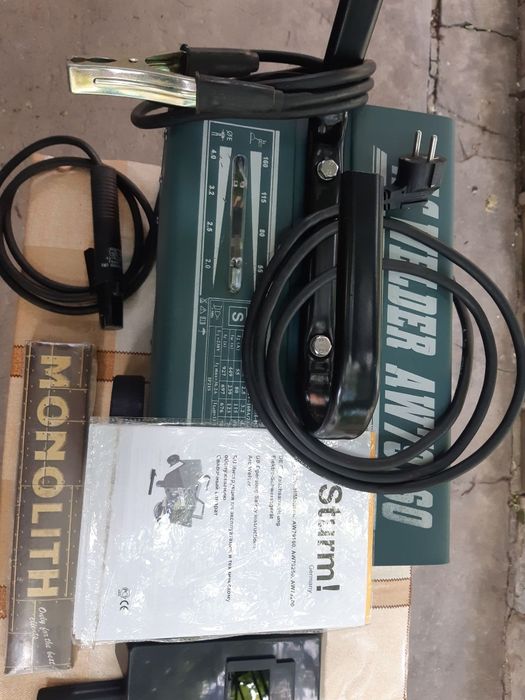 Зварювальний апарат Sturm AW79160