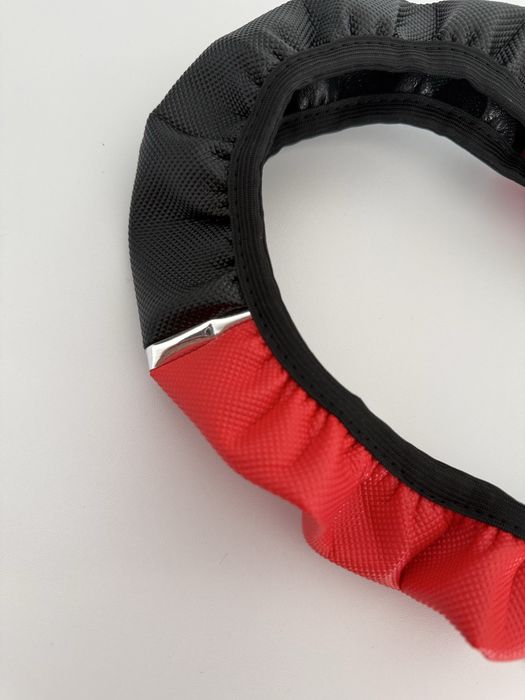 Чохол на кермо автомобіля