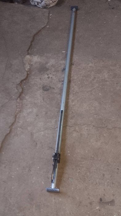 Распорка телескопическая для крепления груза