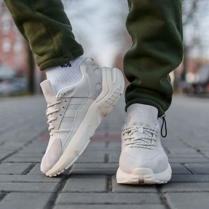 Adidas ZX 22 Boost Beige