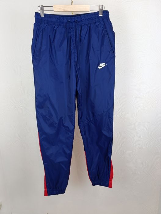 Мужские нейлоновые спортивные штаны nike sportswear windrunner track p