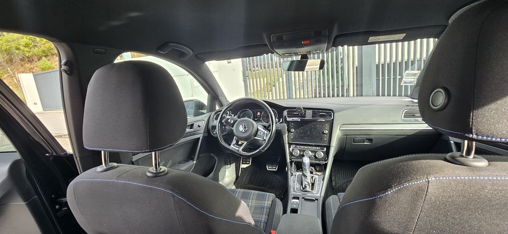 Volkswagen Golf GTE Poucos Km