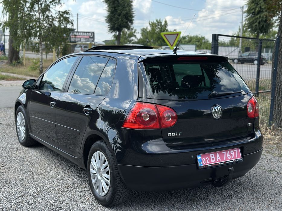 Продам Volkswagen Golf 5