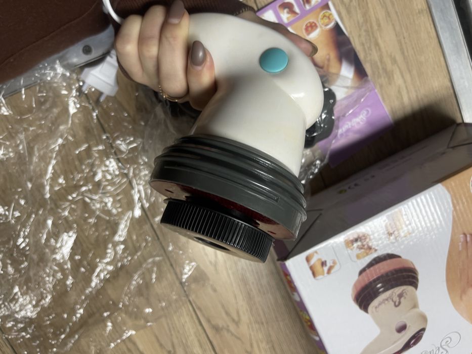 Масажер для тіла