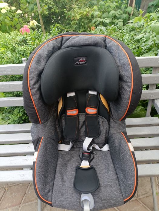 Автокрісло Britax Römer Kindersicherheit  в   гарному стані, експлуатували із обережністю!,