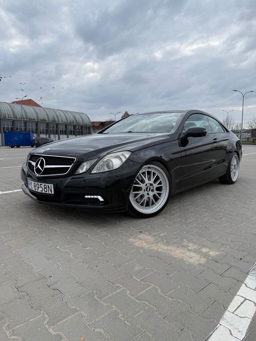 Mercedes-Benz Klasa E Mercedes w212 Coupe