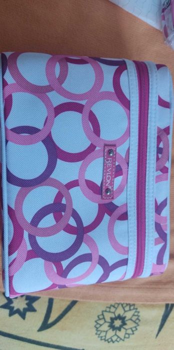 Conjunto para produtos de cosméticos e higiene da revlon