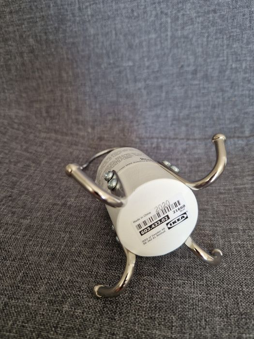 Cabide ikea com 4 ganchos NOVO