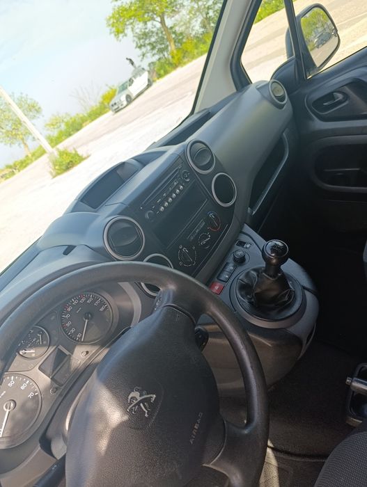 Peugeot partner 1.6 HDI - 2017 A/C