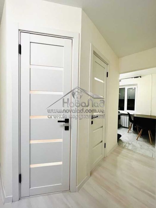 Двокімнатна квартира з ремонтом меблями та технікою 46м2 Дорогожичі HN