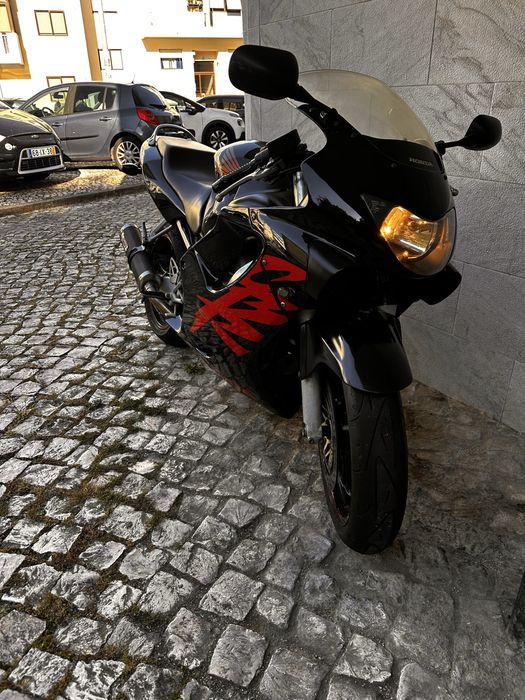 Honda CBR600 F4 2000