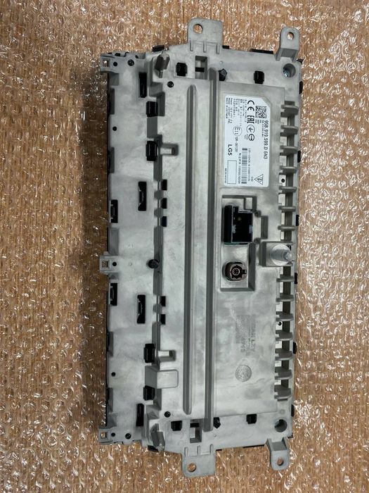 Porsche macan рестайл мультимедійний дисплей 2022-2024 95b919599d