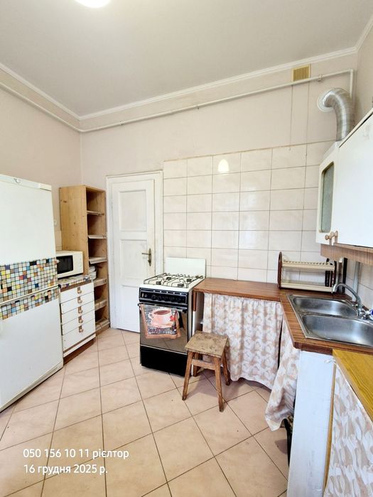 Оренда затишного будинку в центрі міста