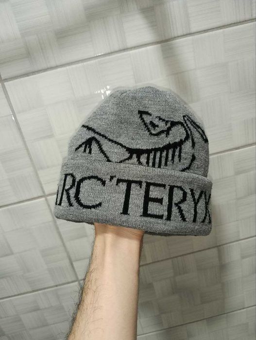 шапка-бини Arc'teryx Bird Word Toque.