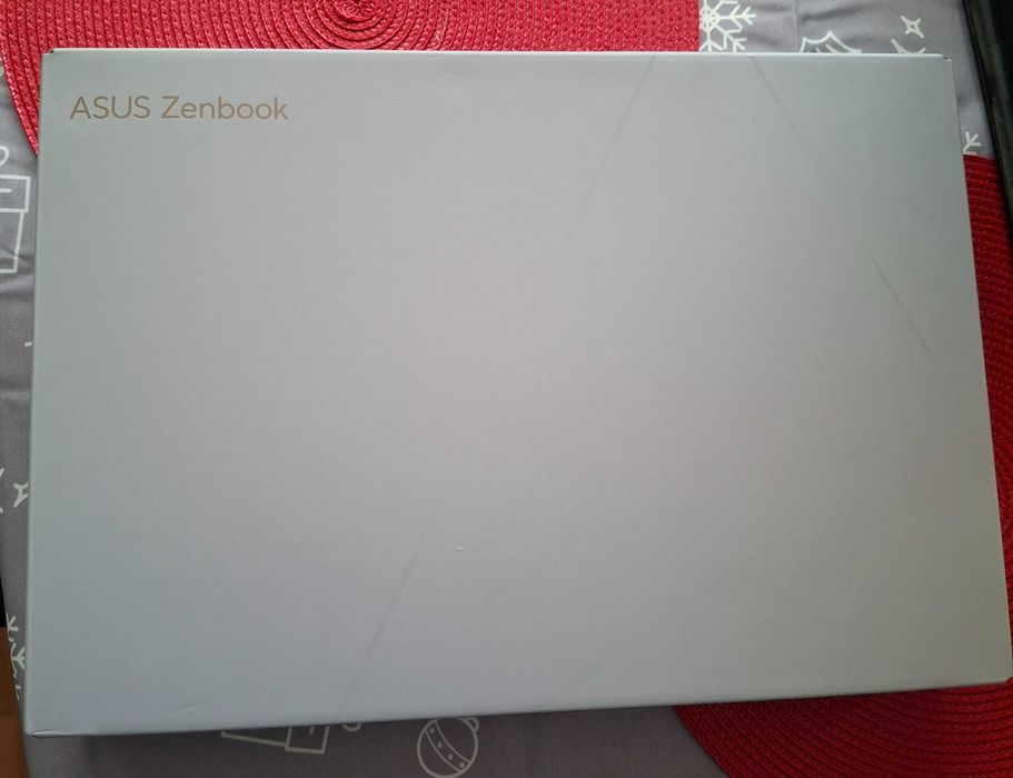 Laptop Asus Nowy