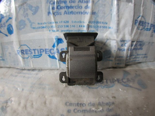 Comando / botão / interruptor vidros frente direito HONDA FR-V (BE_)