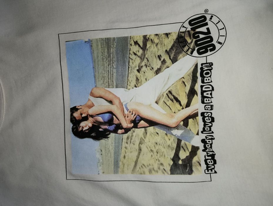 СРОЧНО ПРОДАМ футболка Beverly Hills 90210