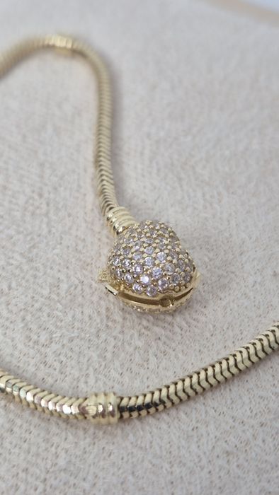 Nowa złota bransoletka typu Pandora białe cyrkonie serce 20,5 cm p 585