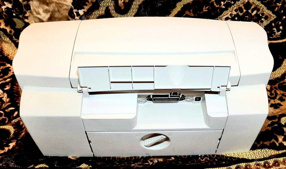 Принтер HP 815C, цветной