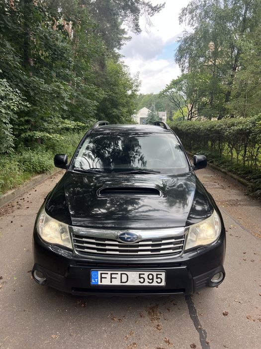 Свіжий Subaru Forester 2010 року