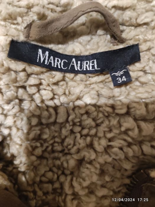 Casaco Senhora da Marc Aurel Tam. 34/36