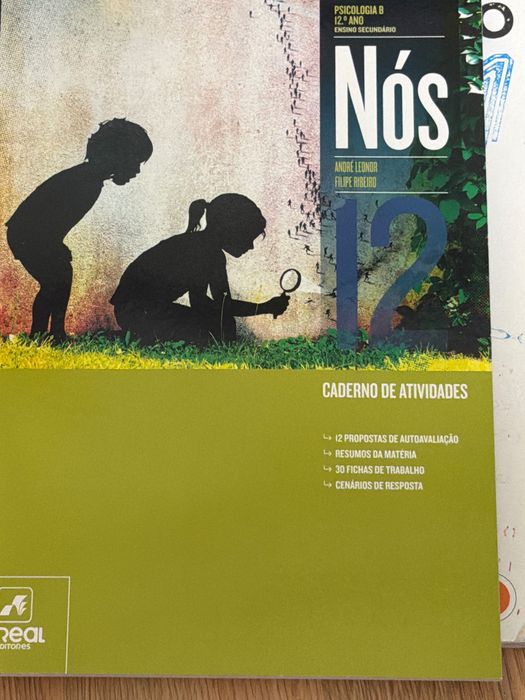 Caderno de atividades psicologia 12 ano