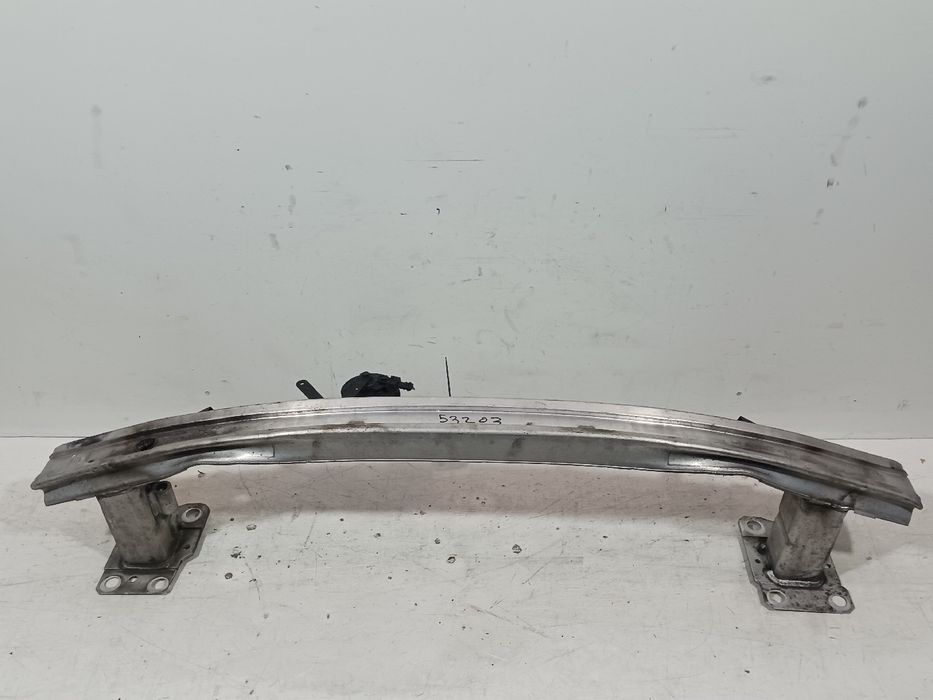 Reforço pára-choques frente RENAULT Megane III (BZ0_)