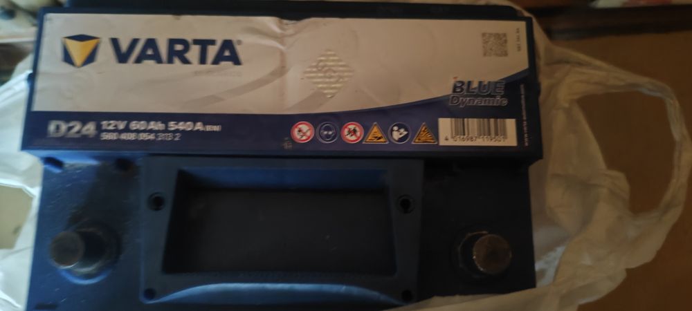 Аккумулятор Varta 60 Ah R+