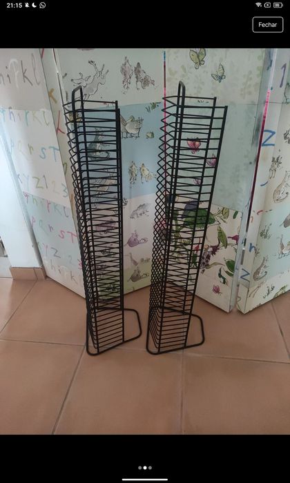 Estante para 36 DVD's