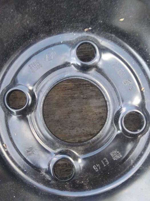 диски з ковпаками на хундай