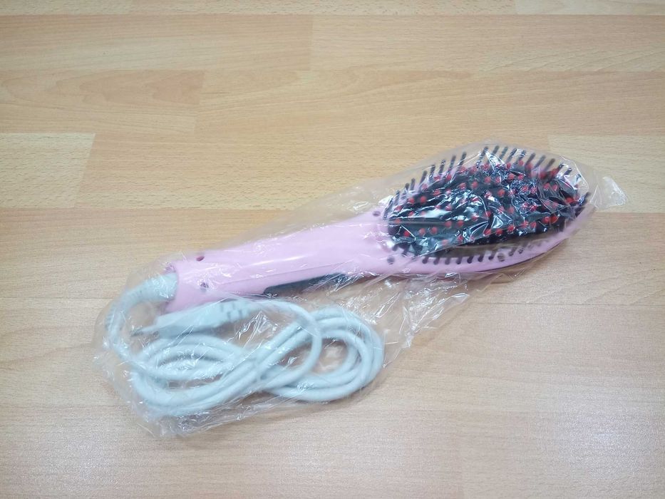 Расческа-выпрямитель Fast Hair Straightener