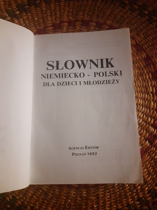 Słownik polsko-niemiecki dla dzieci i młodzieży