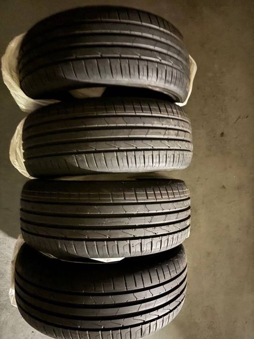 Літні шини 215/55 R17 Hankook Ventus Prime 3