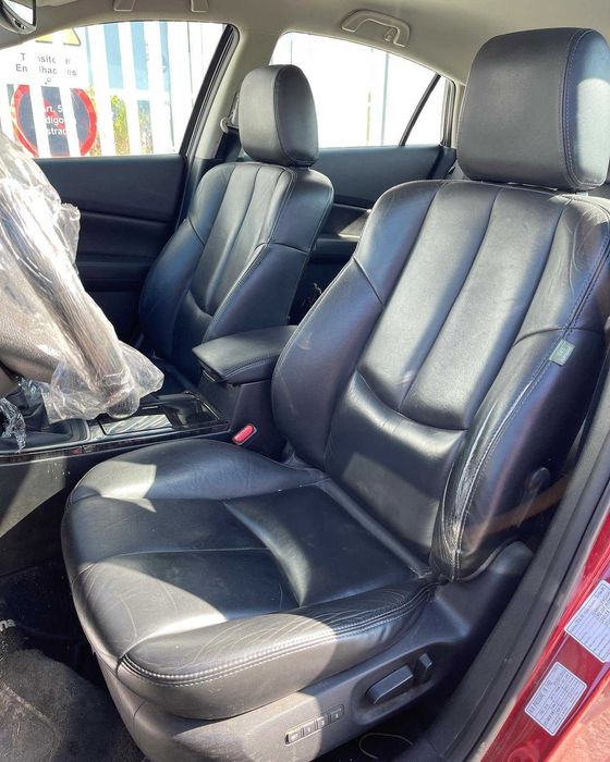 Mazda 6 de 2008 para peças