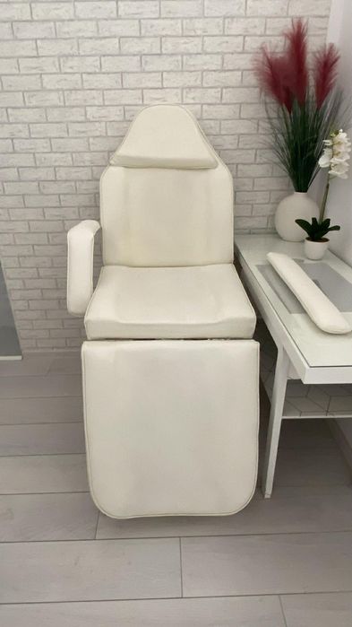 Fotel kosmetyczny używany