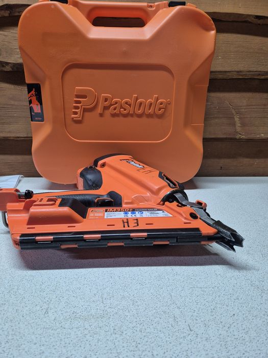 Paslode Gwoździarka +Aku+Ładowarka+Walizka