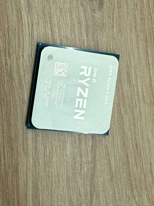 AMD Ryzen 5 5600X (AM4) /  AMD Ryzen 5 5600 (AM4)