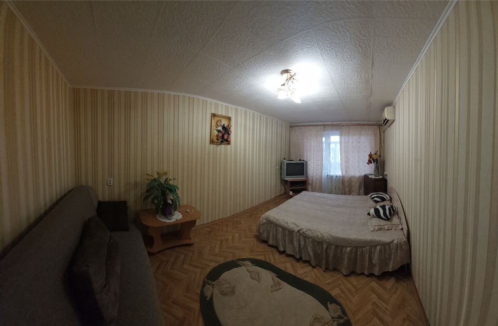Продаю 1 кк центр свою