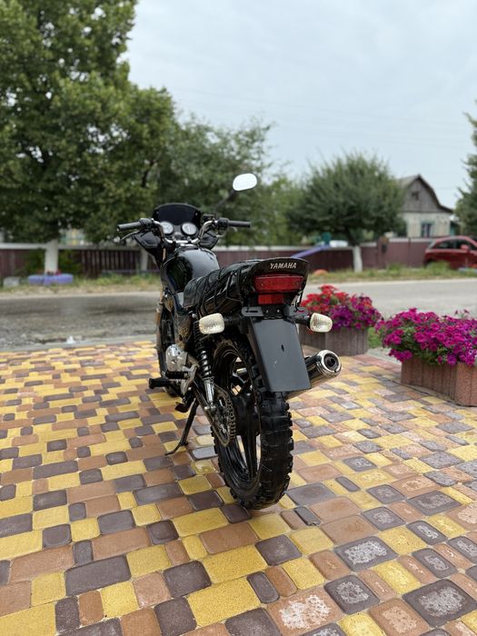 Yamaha YBR125 мотоцикл