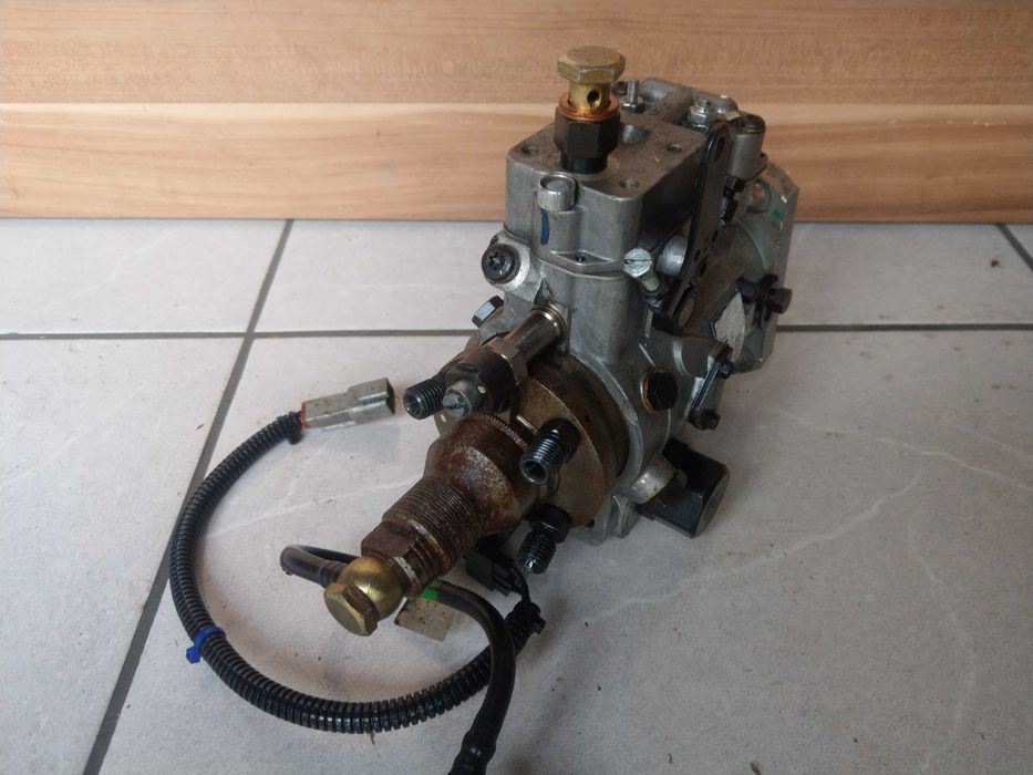 Pompa wtryskowa używana  stanadyne JCB FB 80 FOGO JCB DieselMax 444 G