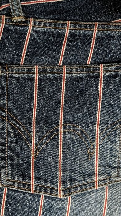 EDWIN Jeans - Edição Limitada (29X(33)) (Usado uma vez)