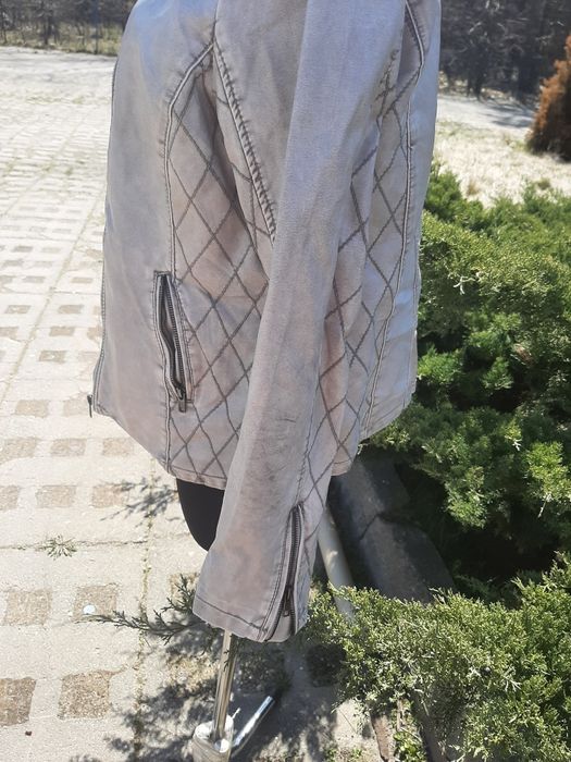 Kurtka z eco skórki